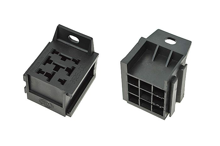 GNIAZDO PODSTAWA PRZEKAŻNIKA UNI 9-PIN